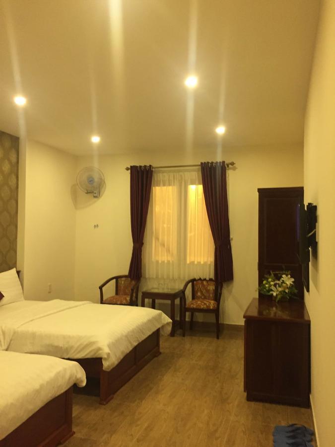Huy Hoang 1 Hotel ホーチミン市 エクステリア 写真